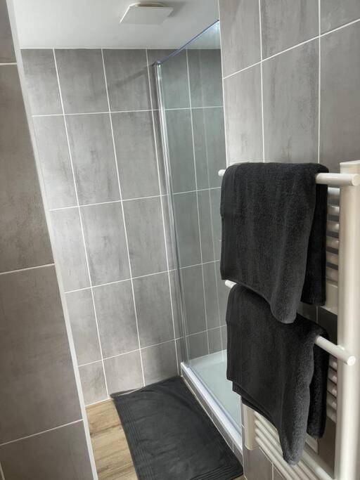 Verdi Studio Cosy Au Calme Parking Gratuit Chasse-sur-Rhône Εξωτερικό φωτογραφία