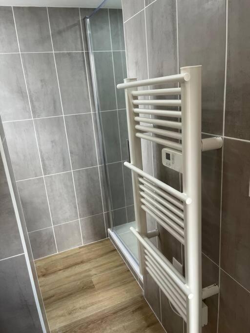 Verdi Studio Cosy Au Calme Parking Gratuit Chasse-sur-Rhône Εξωτερικό φωτογραφία